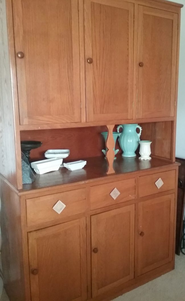 Butler's Pantry with new knobs
