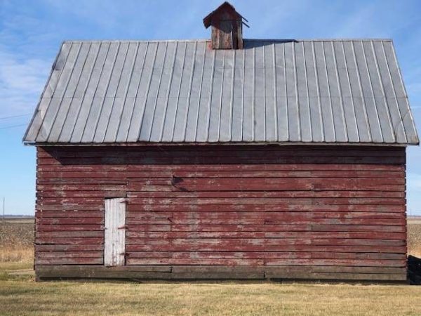 Red, Rustic & Reclaimed for Summer - From Farmhouse to Florida