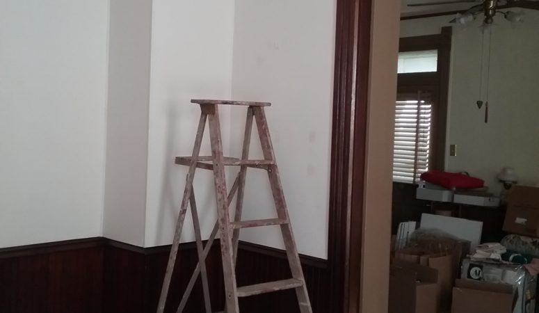 Refreshing The Farmhouse Dining Room Walls