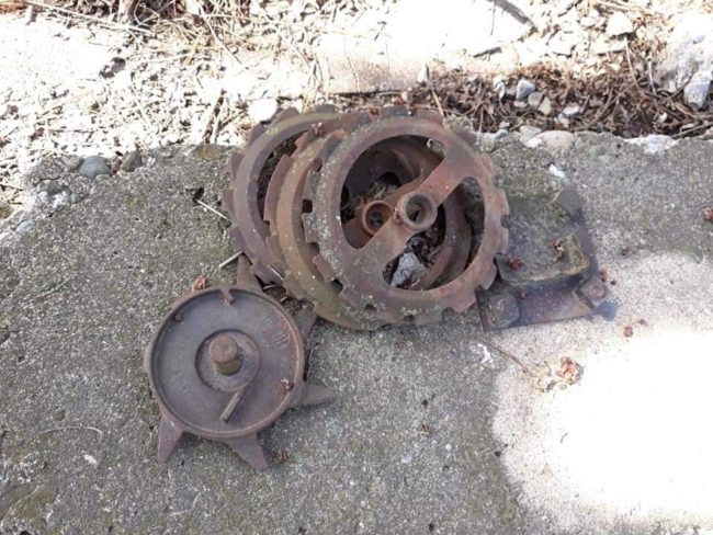 Rusty gears