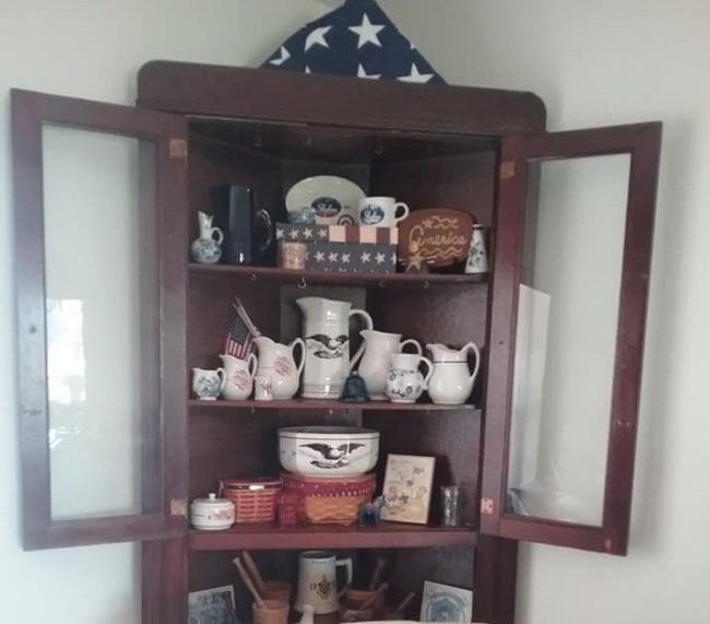 corner cabinet with Patriotic display