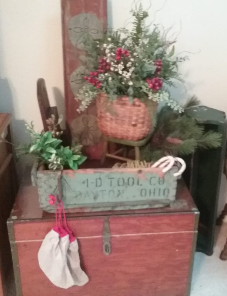 add a touch of coastal to the red green box display