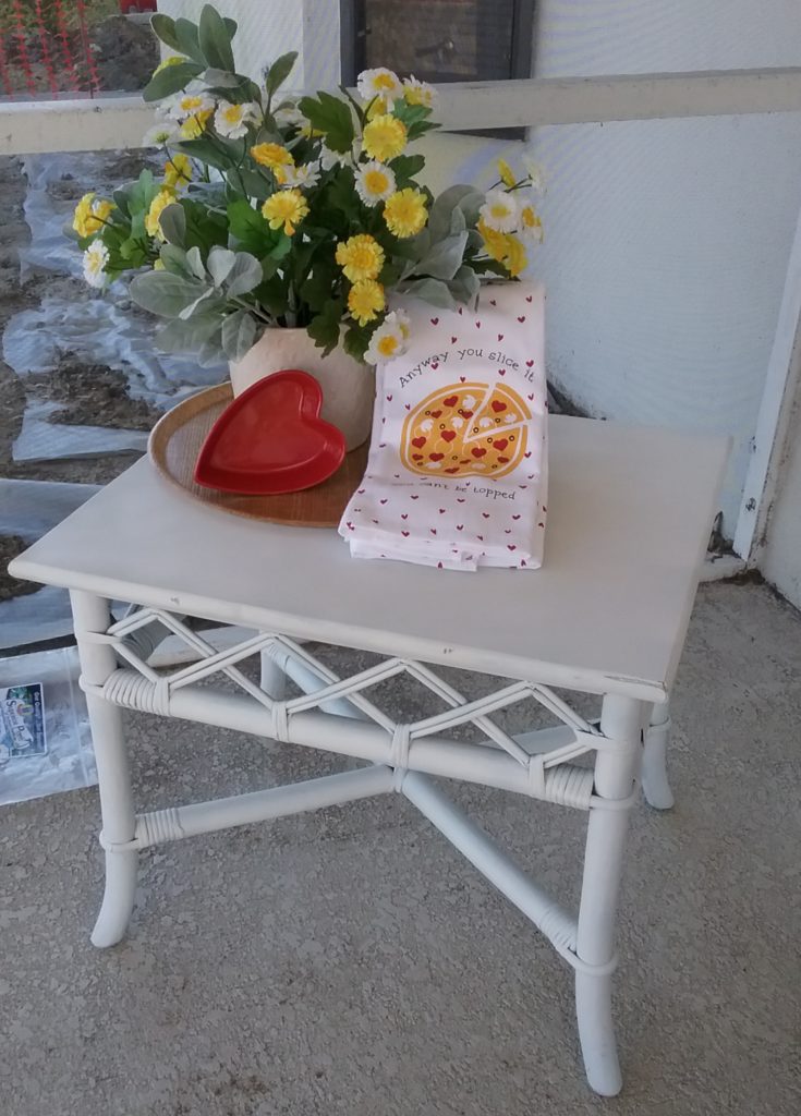 Chalk painted end table with yellow & red display