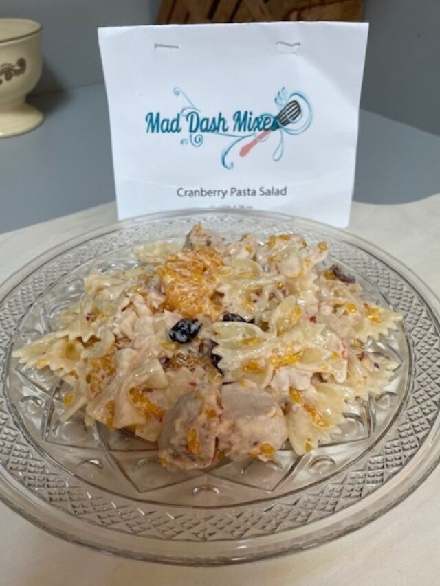 Quick & Easy Chicken Pasta Salad Recipe - From Farmhouse to Florida