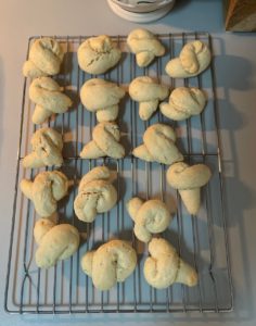 Soft Biscotti Christmas Knots on cooling rack