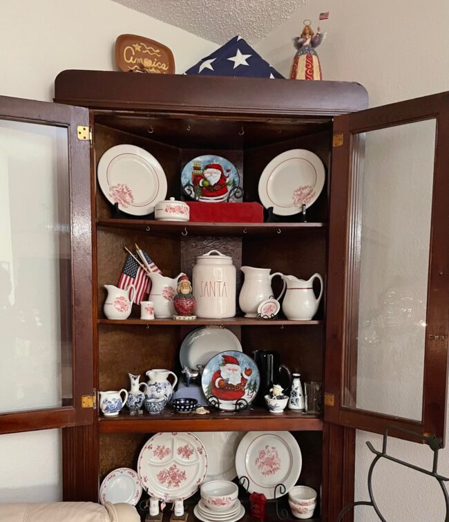 Santa Theme in corner cabinet
