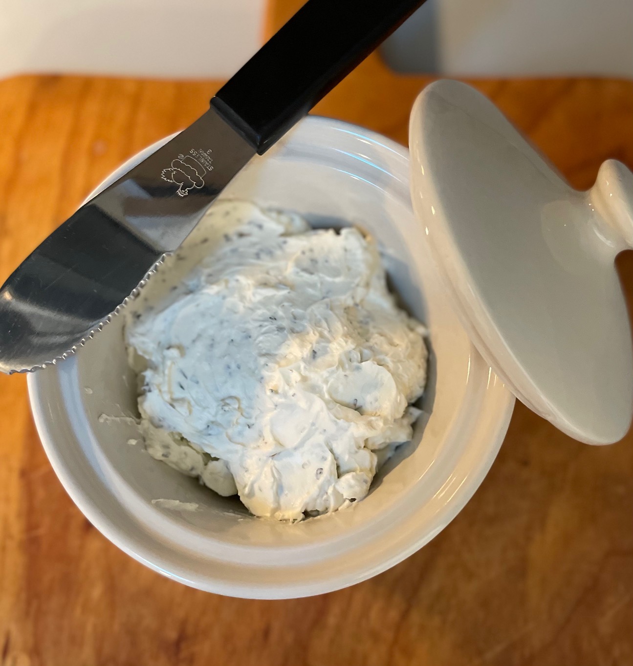 How to Prepare a Quick & Easy Herbed Cheese Spread - From Farmhouse to ...