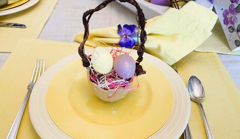 How to Create a Whimsical Easter Tablescape