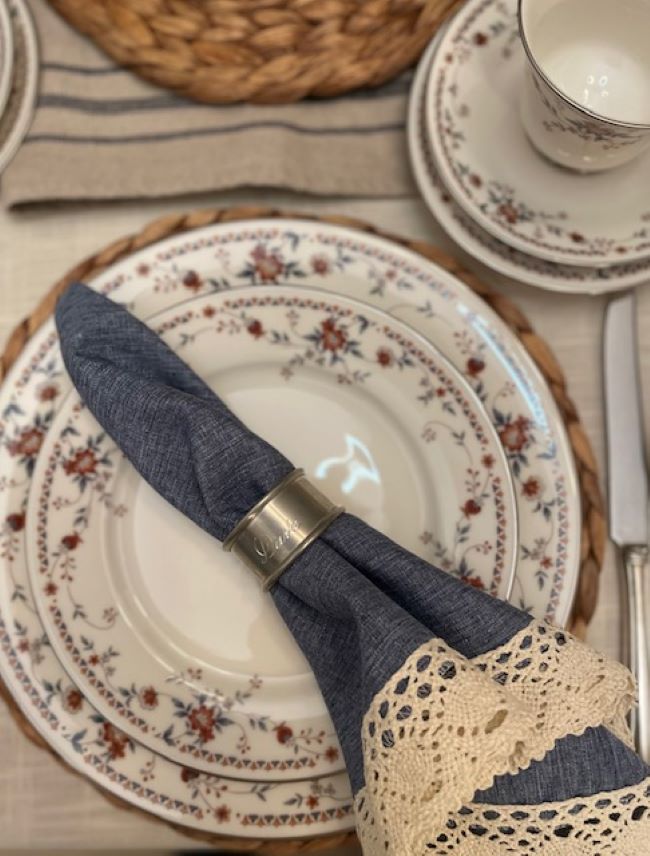 textures of place settings