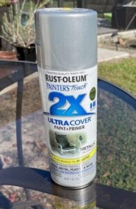 can of Rust-oleum metallic spray paint