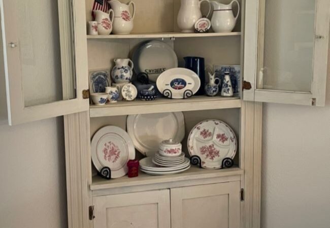 Tips for a Beautifully Decorated Hutch