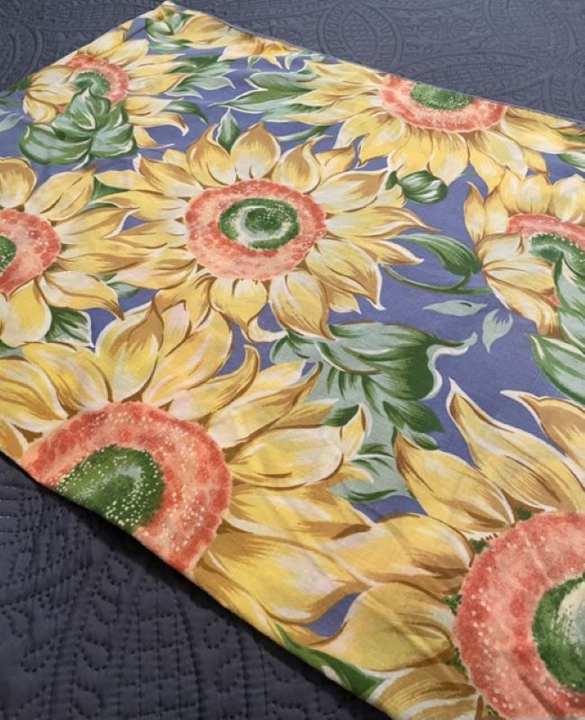 vintage sunflower tablecloth