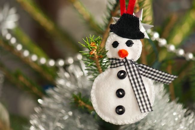 felt snowman with black & white checked scarf