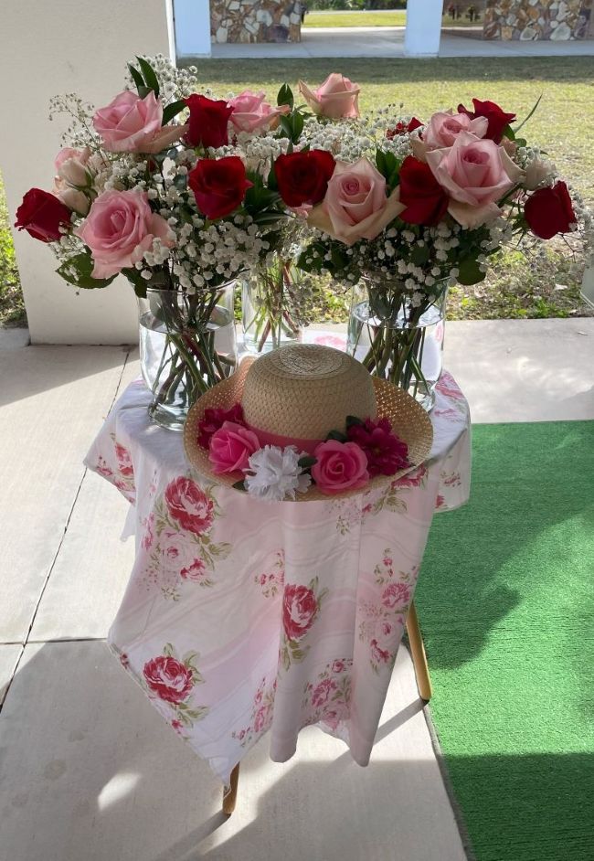 vases of red and pink roses