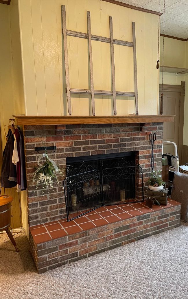 empty heart and area in front of it